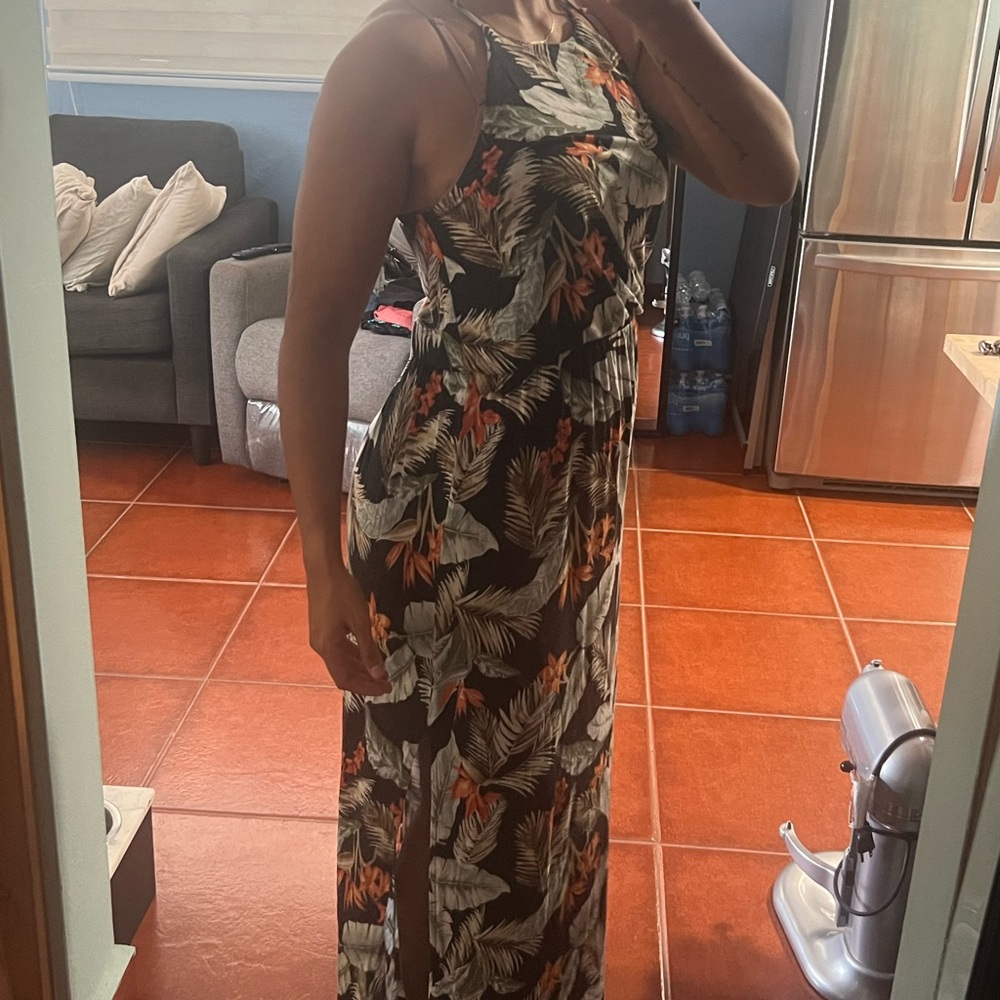 Tropical Print Maxi Dress